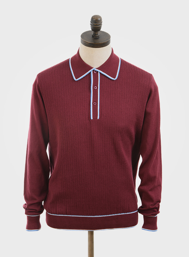 ART GALLERY CLOTHING SIXTIES MOD STYLE KNITWEAR Wine, long sleeved, three buttoned knitted polo shirt with ribbed front panel, sky blue & off white tipped collars, placket, cuffs & waistband