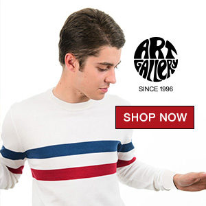 ART GALLERY CLOTHING SIXTIES MOD STYLE KNITWEAR SCENE Off white, crew neck pullover with blue & red horizontal placed stripes on body front, back & sleeves. The ‘SCENE’ crew neck is a classic mod knit with a retro football shirt appearance. Wear with denim & plimsolls for a casual look or with trousers & loafers for a smarter ivy league style.
